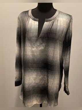 LOFT Contemporary Plaid Tunic Size LP Black Gray Silvery Relaxed Boho